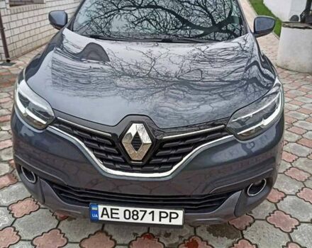 Серый Рено Kadjar, объемом двигателя 1.46 л и пробегом 225 тыс. км за 16500 $, фото 1 на Automoto.ua