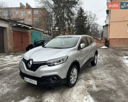 Серый Рено Kadjar, объемом двигателя 1.5 л и пробегом 146 тыс. км за 16350 $, фото 1 на Automoto.ua