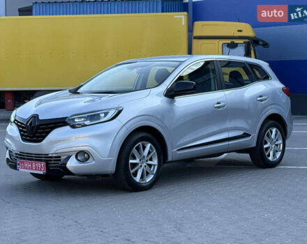 Серый Рено Kadjar, объемом двигателя 1.5 л и пробегом 142 тыс. км за 15750 $, фото 1 на Automoto.ua
