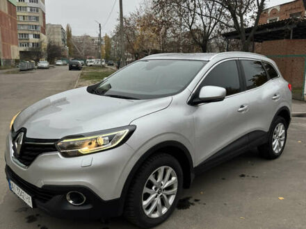 Серый Рено Kadjar, объемом двигателя 1.46 л и пробегом 124 тыс. км за 17200 $, фото 1 на Automoto.ua