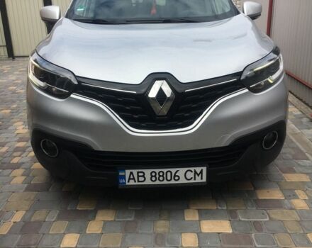 Серый Рено Kadjar, объемом двигателя 1.5 л и пробегом 99 тыс. км за 17600 $, фото 1 на Automoto.ua