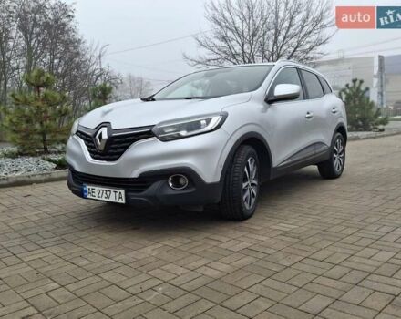 Серый Рено Kadjar, объемом двигателя 1.5 л и пробегом 280 тыс. км за 13500 $, фото 1 на Automoto.ua