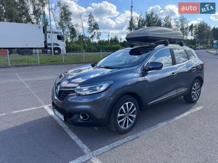 Серый Рено Kadjar, объемом двигателя 1.46 л и пробегом 124 тыс. км за 16500 $, фото 1 на Automoto.ua