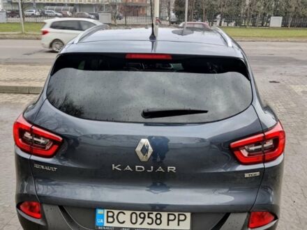 Сірий Рено Kadjar, об'ємом двигуна 1.2 л та пробігом 41 тис. км за 16500 $, фото 1 на Automoto.ua