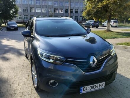 Серый Рено Kadjar, объемом двигателя 1.5 л и пробегом 180 тыс. км за 15800 $, фото 1 на Automoto.ua