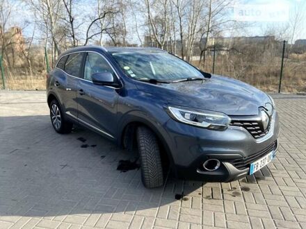 Серый Рено Kadjar, объемом двигателя 1.46 л и пробегом 167 тыс. км за 17900 $, фото 1 на Automoto.ua