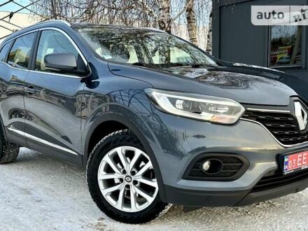 Серый Рено Kadjar, объемом двигателя 1.5 л и пробегом 128 тыс. км за 19900 $, фото 1 на Automoto.ua