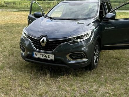 Рено Kadjar 2019 в Белой Церкве на Automoto.ua Серый Рено Kadjar, объемом двигателя 1.5 л и пробегом 84 тыс. км за 21000 $, фото 1 на Automoto.ua