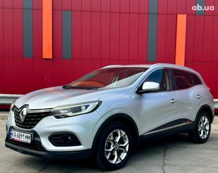 Серый Рено Kadjar, объемом двигателя 1.5 л и пробегом 167 тыс. км за 18500 $, фото 1 на Automoto.ua