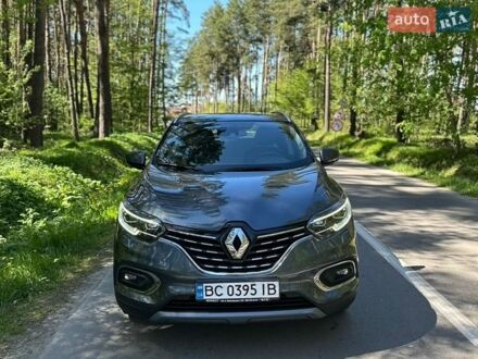 Серый Рено Kadjar, объемом двигателя 1.46 л и пробегом 57 тыс. км за 18400 $, фото 1 на Automoto.ua