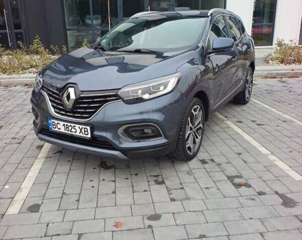 Серый Рено Kadjar, объемом двигателя 1.5 л и пробегом 128 тыс. км за 21250 $, фото 1 на Automoto.ua