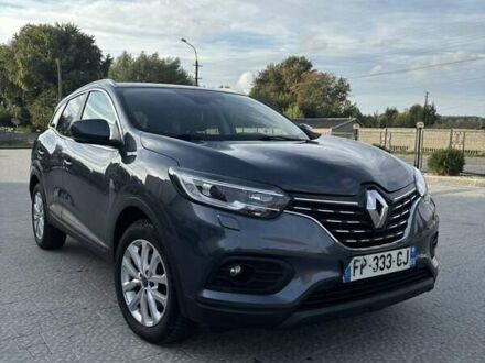 Серый Рено Kadjar, объемом двигателя 1.5 л и пробегом 144 тыс. км за 18500 $, фото 1 на Automoto.ua