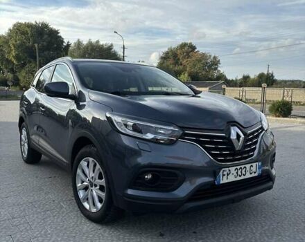 Серый Рено Kadjar, объемом двигателя 1.5 л и пробегом 144 тыс. км за 18500 $, фото 1 на Automoto.ua