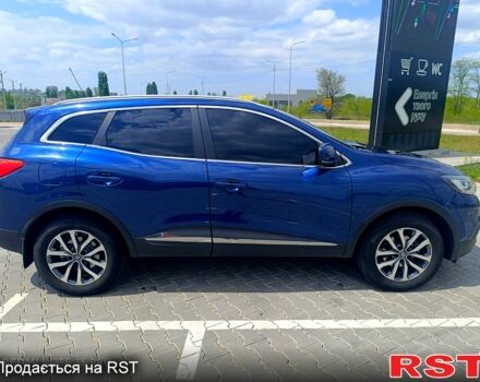 Синий Рено Kadjar, объемом двигателя 1.5 л и пробегом 224 тыс. км за 15300 $, фото 2 на Automoto.ua