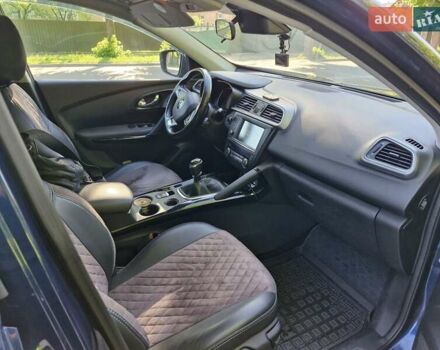 Синій Рено Kadjar, об'ємом двигуна 1.46 л та пробігом 194 тис. км за 15000 $, фото 6 на Automoto.ua
