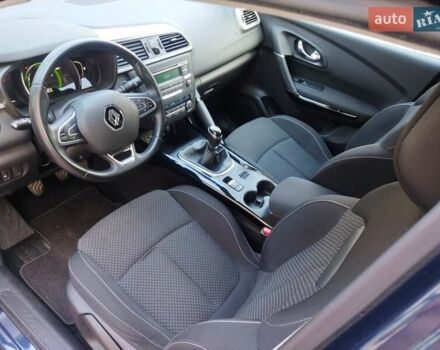 Синий Рено Kadjar, объемом двигателя 1.6 л и пробегом 250 тыс. км за 12600 $, фото 11 на Automoto.ua