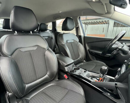 Синий Рено Kadjar, объемом двигателя 1.46 л и пробегом 88 тыс. км за 17400 $, фото 26 на Automoto.ua