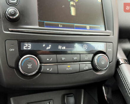 Синий Рено Kadjar, объемом двигателя 1.46 л и пробегом 262 тыс. км за 13300 $, фото 33 на Automoto.ua