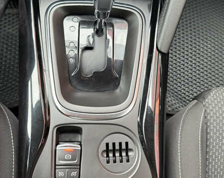 Синий Рено Kadjar, объемом двигателя 1.46 л и пробегом 262 тыс. км за 13300 $, фото 35 на Automoto.ua