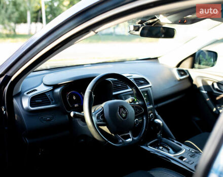 Синий Рено Kadjar, объемом двигателя 1.46 л и пробегом 86 тыс. км за 18600 $, фото 22 на Automoto.ua