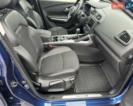 Синий Рено Kadjar, объемом двигателя 1.2 л и пробегом 132 тыс. км за 13950 $, фото 31 на Automoto.ua