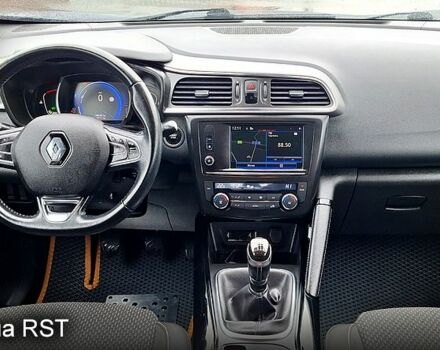 Синий Рено Kadjar, объемом двигателя 1.5 л и пробегом 188 тыс. км за 15500 $, фото 11 на Automoto.ua
