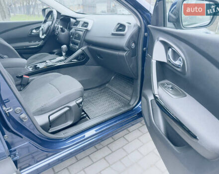 Синий Рено Kadjar, объемом двигателя 1.46 л и пробегом 213 тыс. км за 14270 $, фото 20 на Automoto.ua