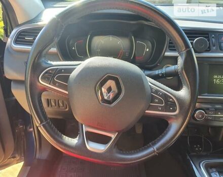 Синий Рено Kadjar, объемом двигателя 1.5 л и пробегом 207 тыс. км за 14500 $, фото 10 на Automoto.ua