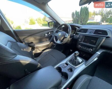 Синий Рено Kadjar, объемом двигателя 1.46 л и пробегом 260 тыс. км за 15300 $, фото 8 на Automoto.ua