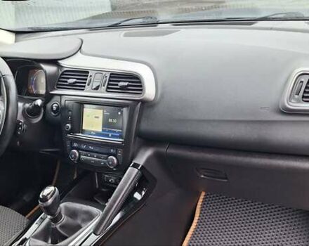 Синий Рено Kadjar, объемом двигателя 1.5 л и пробегом 188 тыс. км за 15500 $, фото 70 на Automoto.ua