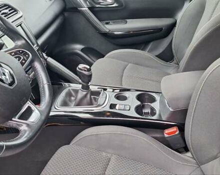 Синий Рено Kadjar, объемом двигателя 1.5 л и пробегом 188 тыс. км за 15500 $, фото 61 на Automoto.ua