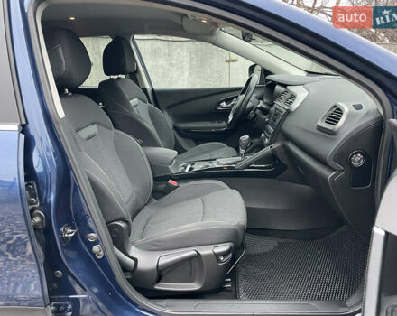 Синий Рено Kadjar, объемом двигателя 1.46 л и пробегом 198 тыс. км за 16390 $, фото 14 на Automoto.ua