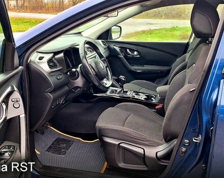 Синий Рено Kadjar, объемом двигателя 1.5 л и пробегом 188 тыс. км за 15500 $, фото 7 на Automoto.ua