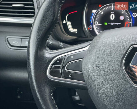 Синий Рено Kadjar, объемом двигателя 1.46 л и пробегом 198 тыс. км за 16390 $, фото 18 на Automoto.ua