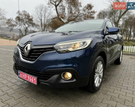 Синий Рено Kadjar, объемом двигателя 1.6 л и пробегом 178 тыс. км за 16900 $, фото 2 на Automoto.ua