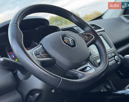 Синий Рено Kadjar, объемом двигателя 1.5 л и пробегом 179 тыс. км за 17500 $, фото 57 на Automoto.ua