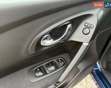 Синий Рено Kadjar, объемом двигателя 1.46 л и пробегом 202 тыс. км за 16999 $, фото 14 на Automoto.ua