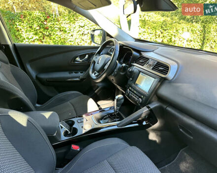 Синий Рено Kadjar, объемом двигателя 1.5 л и пробегом 171 тыс. км за 17700 $, фото 25 на Automoto.ua