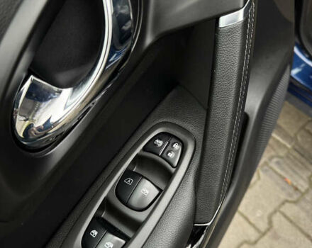 Синий Рено Kadjar, объемом двигателя 1.6 л и пробегом 178 тыс. км за 16900 $, фото 26 на Automoto.ua