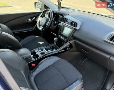 Синий Рено Kadjar, объемом двигателя 1.46 л и пробегом 218 тыс. км за 15600 $, фото 19 на Automoto.ua