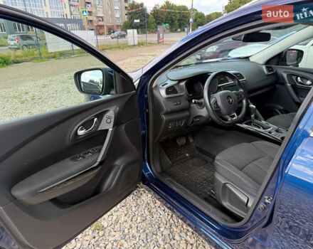 Синий Рено Kadjar, объемом двигателя 1.46 л и пробегом 202 тыс. км за 16999 $, фото 13 на Automoto.ua