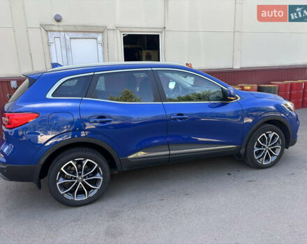 Синий Рено Kadjar, объемом двигателя 1.5 л и пробегом 99 тыс. км за 19000 $, фото 1 на Automoto.ua