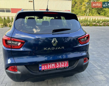 Синий Рено Kadjar, объемом двигателя 1.46 л и пробегом 184 тыс. км за 16990 $, фото 3 на Automoto.ua
