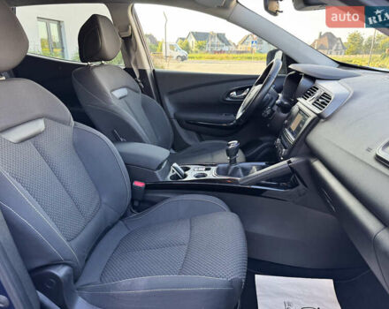 Синий Рено Kadjar, объемом двигателя 1.46 л и пробегом 184 тыс. км за 16990 $, фото 22 на Automoto.ua