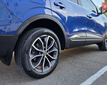 Синий Рено Kadjar, объемом двигателя 1.46 л и пробегом 69 тыс. км за 20400 $, фото 10 на Automoto.ua