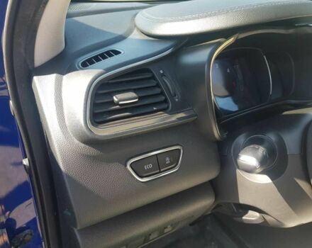 Синий Рено Kadjar, объемом двигателя 1.6 л и пробегом 150 тыс. км за 18712 $, фото 19 на Automoto.ua