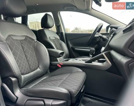 Синий Рено Kadjar, объемом двигателя 1.5 л и пробегом 98 тыс. км за 21500 $, фото 27 на Automoto.ua