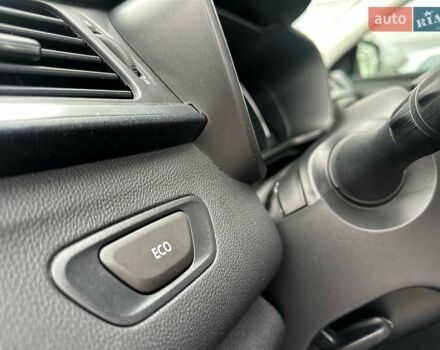 Синий Рено Kadjar, объемом двигателя 1.5 л и пробегом 98 тыс. км за 21500 $, фото 18 на Automoto.ua