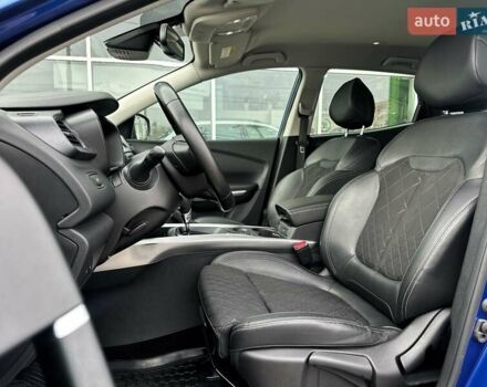 Синий Рено Kadjar, объемом двигателя 1.5 л и пробегом 98 тыс. км за 21500 $, фото 16 на Automoto.ua