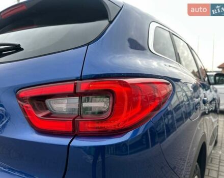 Синий Рено Kadjar, объемом двигателя 1.5 л и пробегом 98 тыс. км за 21500 $, фото 12 на Automoto.ua